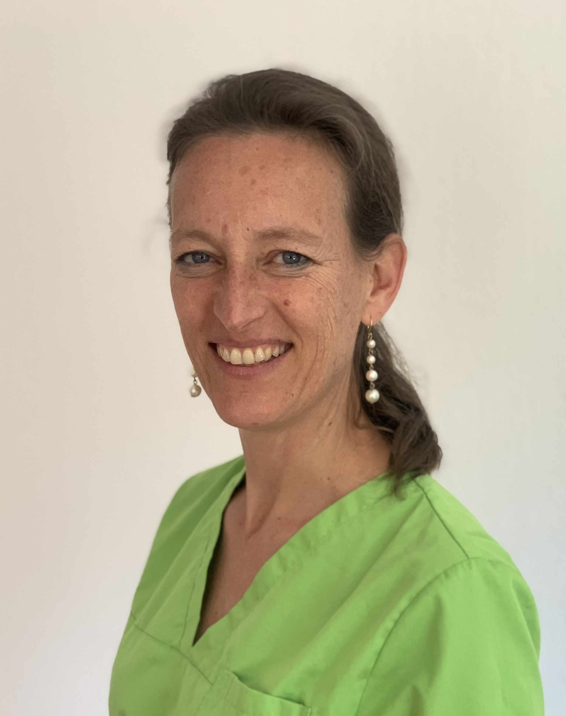 Porträt von Dr. Cornelia Fach Porträt von Dr. Cornelia Fach